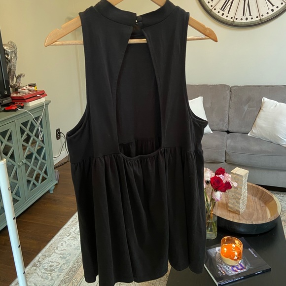 Open back black babydoll top - Picture 2 of 4